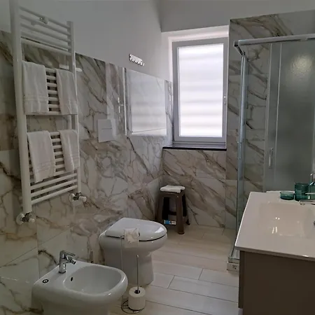 Argento Apartment *